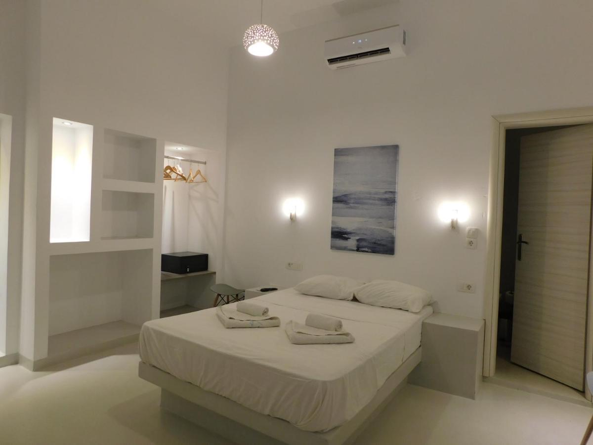 Fira Getaway - Economy Basement Rooms Fira (Santorini) Exterior foto