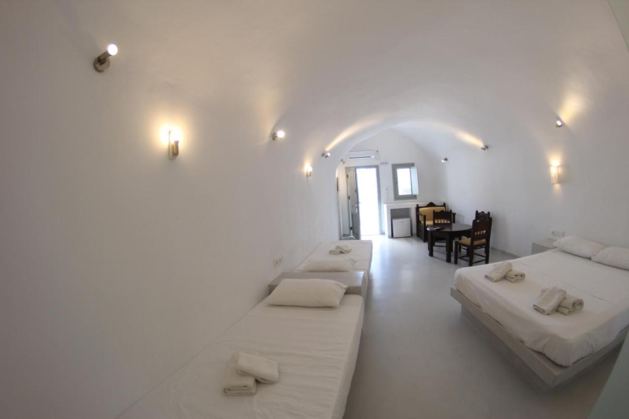 Fira Getaway - Economy Basement Rooms Fira (Santorini) Exterior foto